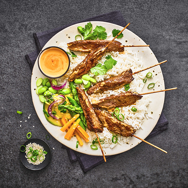 Brochettes de boeuf à la sauce Bang Bang