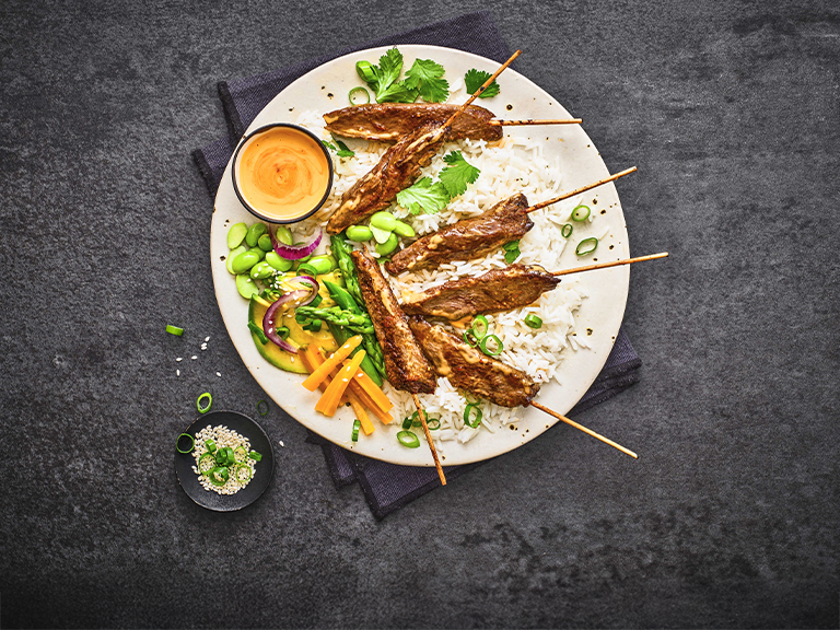 Brochettes de boeuf sauce Bang Bang